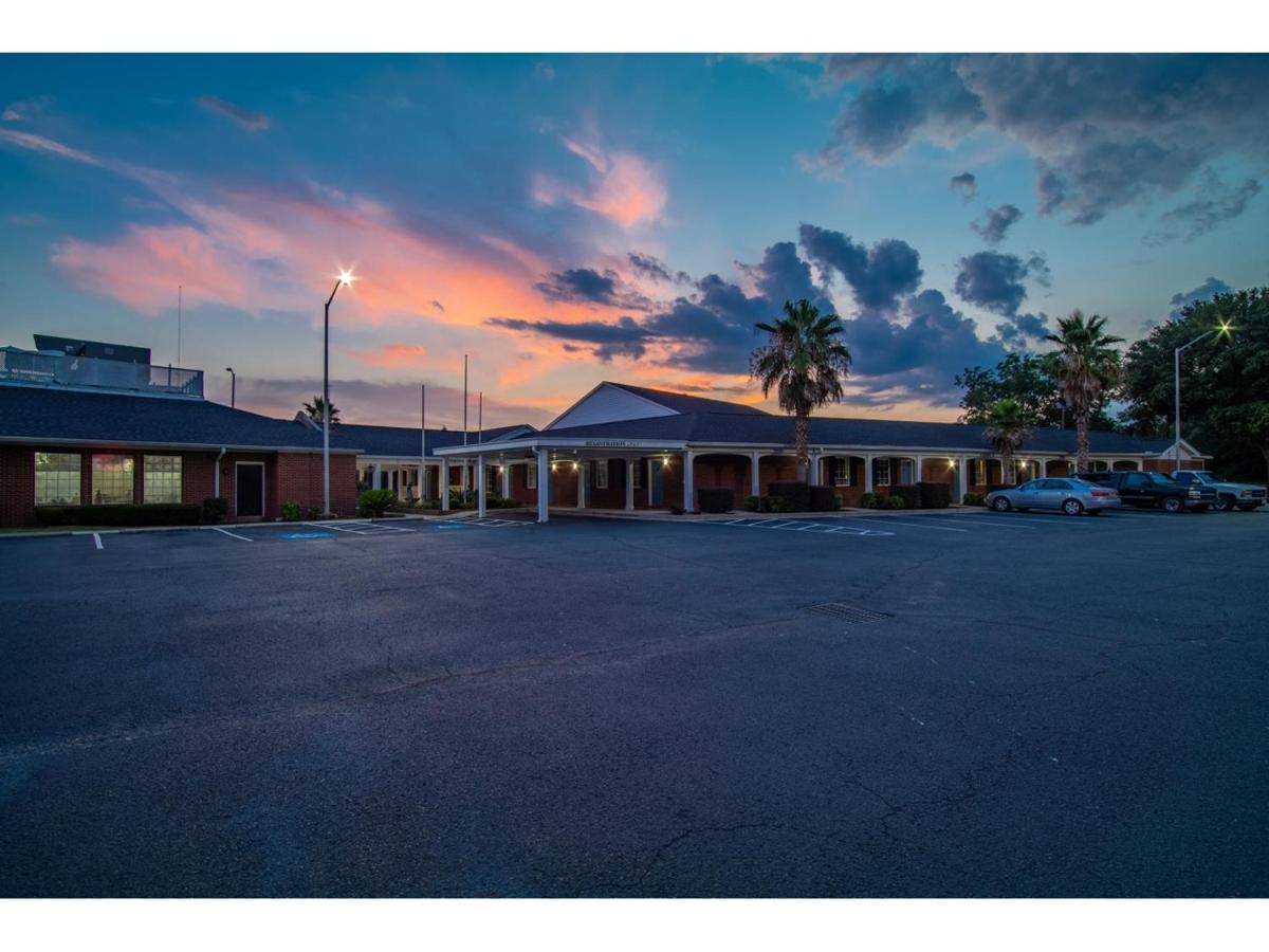 Winton Inn & Suites Barnwell Exterior foto